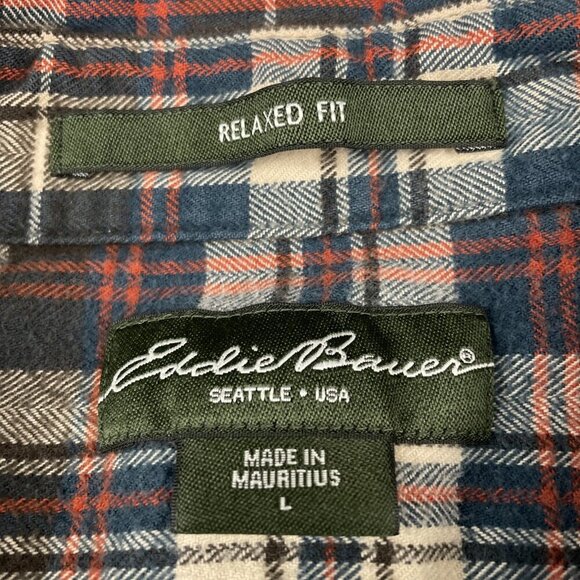 Eddie Bauer Flannel Shirt Men’s L Plaid Button Up Relaxed Fit Red Navy Outdoor - Picture 6 of 9